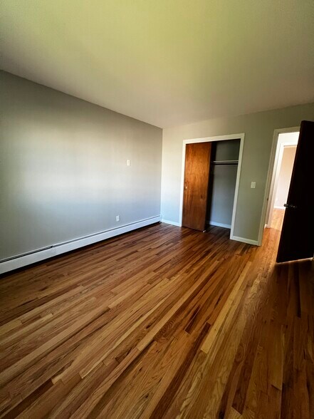 Building Photo - 52 Frederick St