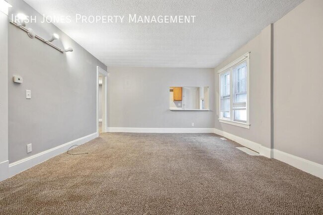 Building Photo - 95 N Transit St