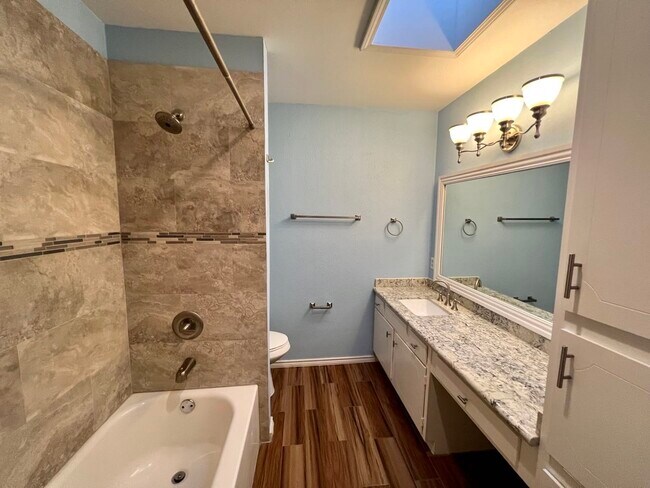 Building Photo - 13140 Trail Hollow Dr