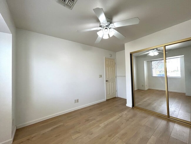 Building Photo - AVAILABLE NOW!! 3 Bedroom 2 Bathroom Home in Yucca Valley!! MOVE IN SPECIAL HALF OFF ONE MONTH'S ...