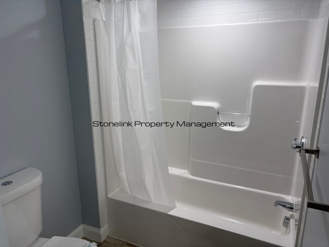 Building Photo - 110 Hudson St