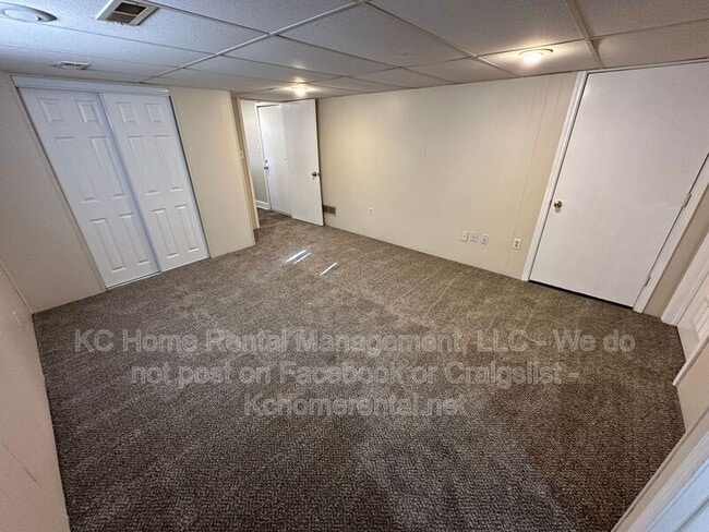 Building Photo - 3910 SW 8th Ter