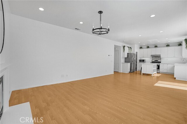 Building Photo - 76 Millbrook