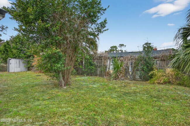 Building Photo - 8015 Jaguar Dr