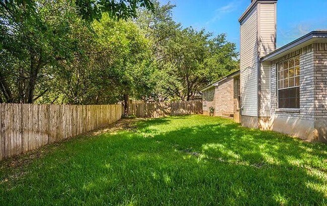 Building Photo - One Story With Open Floor Plan and Beautiful Oak Trees