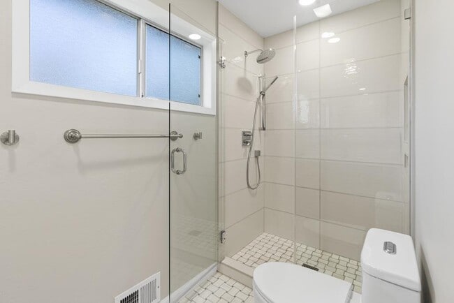 Building Photo - 3274 Todd Way