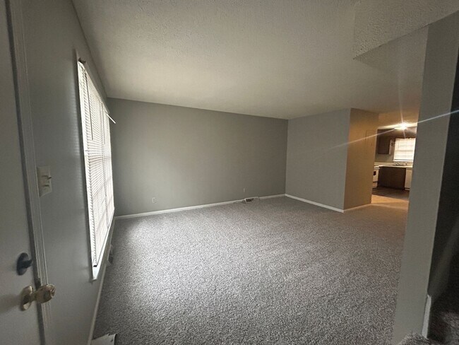 Building Photo - 408 Horne St