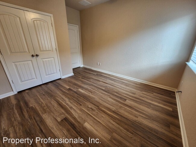 Building Photo - 3 br, 2 bath House - 3013 Sandstone Way