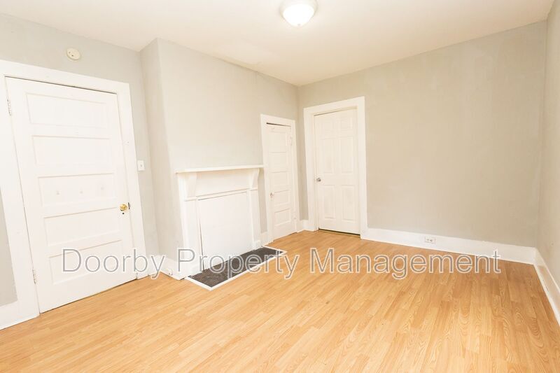 Building Photo - 2417 13th Ave