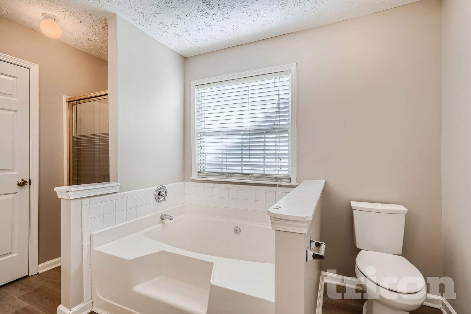 Building Photo - 2930 Arden Ridge Dr