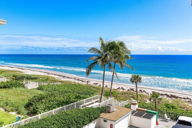 Building Photo - 2066 N Ocean Blvd