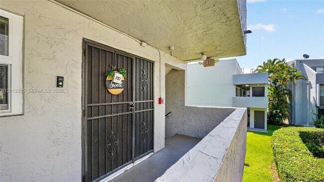 Building Photo - 200 NW 87th Ave