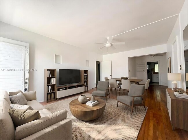 Building Photo - 841 W 40th St