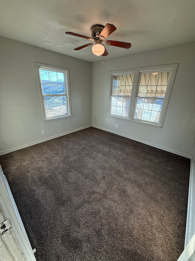 Building Photo - 1913 Gilbert Ave