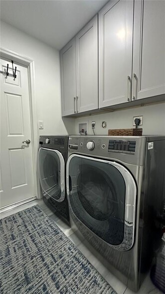 Building Photo - 13411 SW 17th Ct