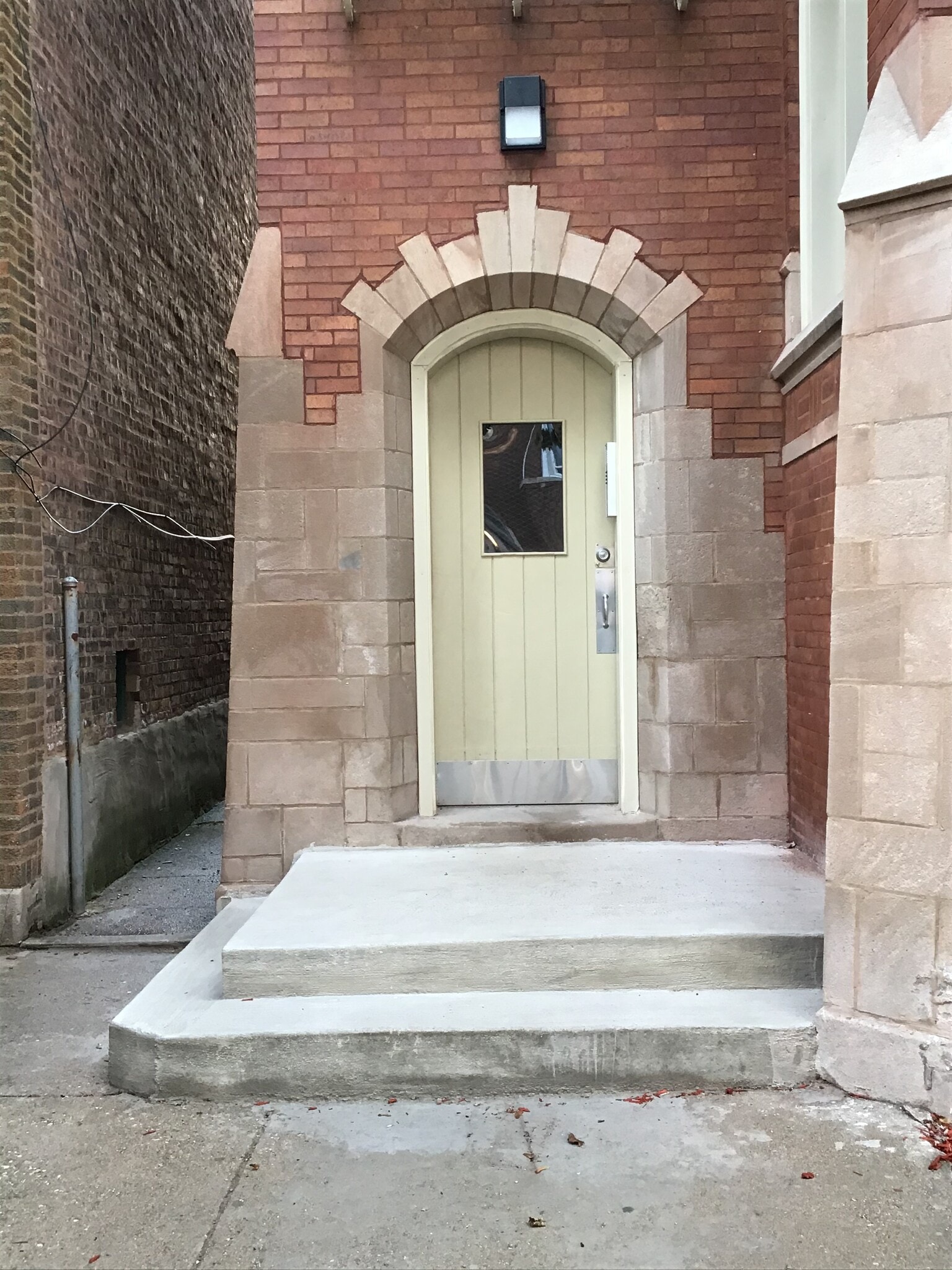 Building Photo - 8048 S Marshfield Ave