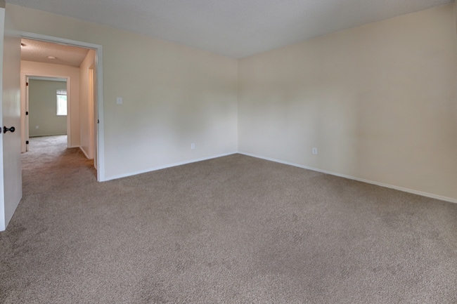 Building Photo - 1506 Crestone Ave