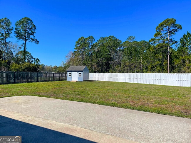 Building Photo - 435 Creekside Dr