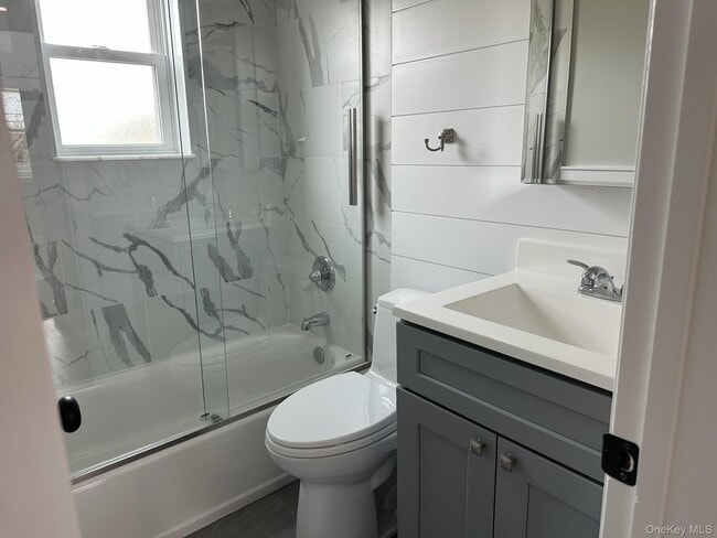 Building Photo - 99 N Railroad Ave