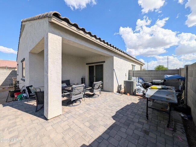Building Photo - 24458 W Verlea Dr