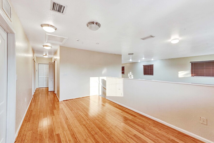 Building Photo - 20487 NW 12th Ave