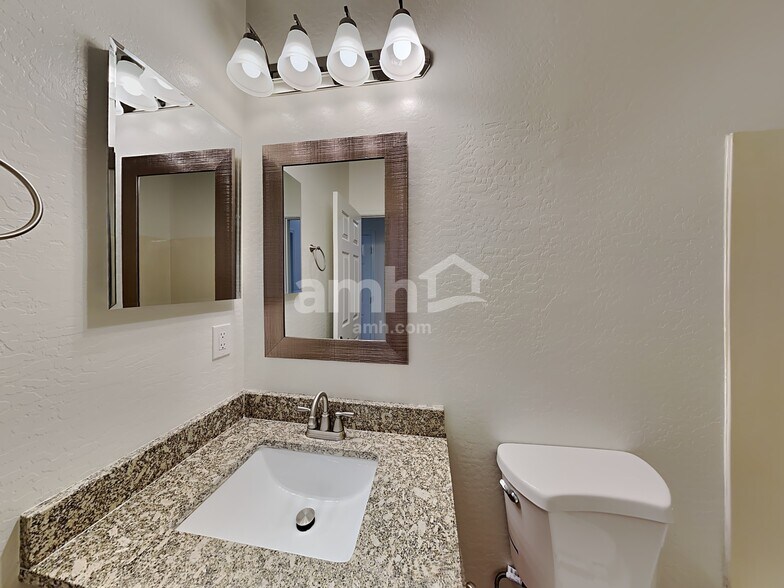 Building Photo - 3628 Aidan Ln