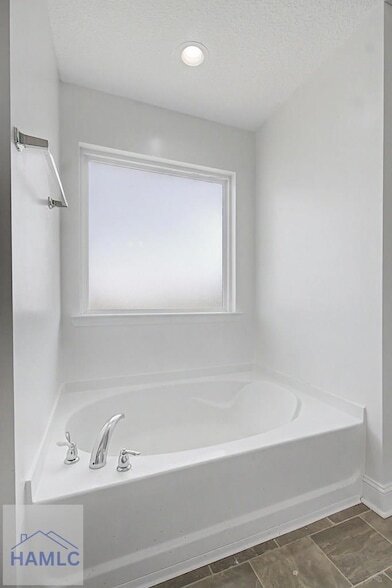 Building Photo - 206 Farnsworth Trl