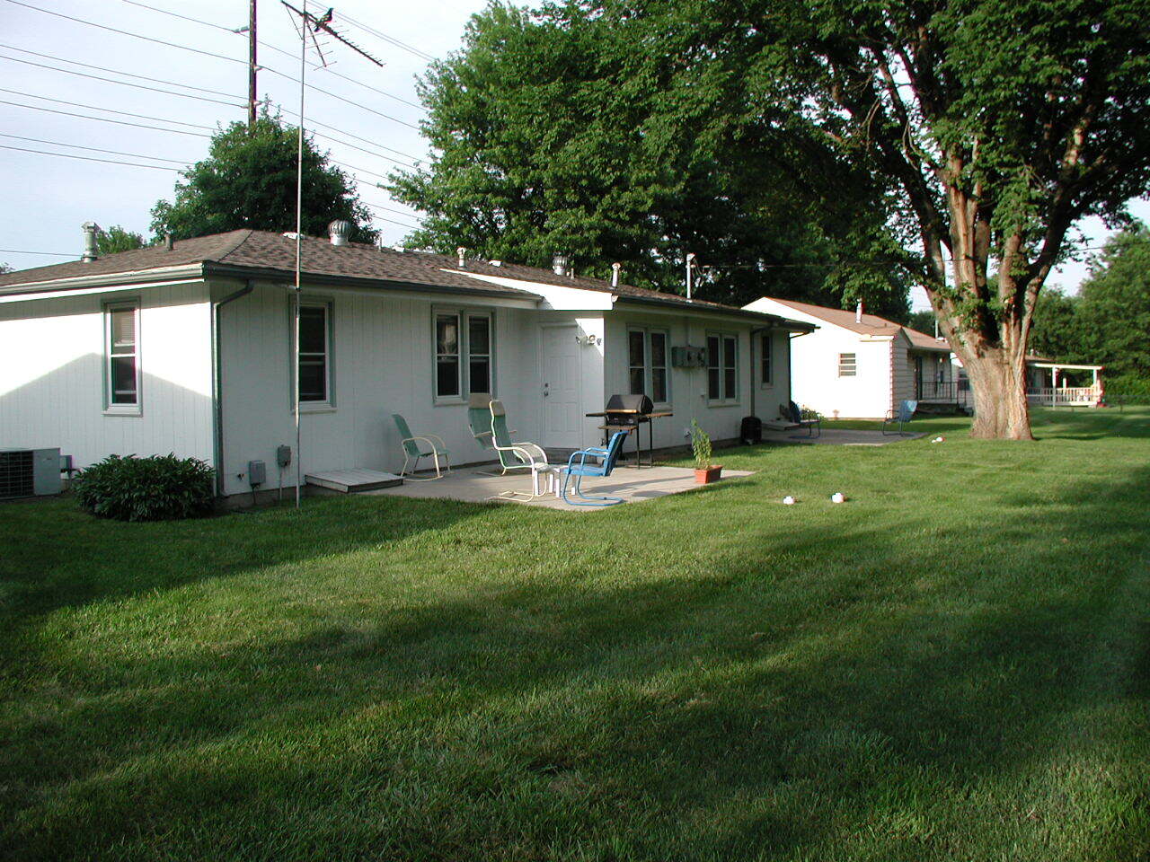 Patio - 1317 W 19th St