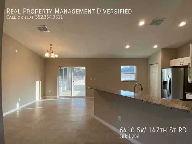 Building Photo - 6410 SW 147th St Rd