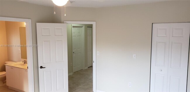 Building Photo - 14116 SW 260th St