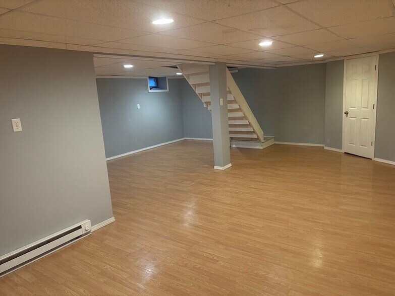 Building Photo - 938 Whitlock Rd