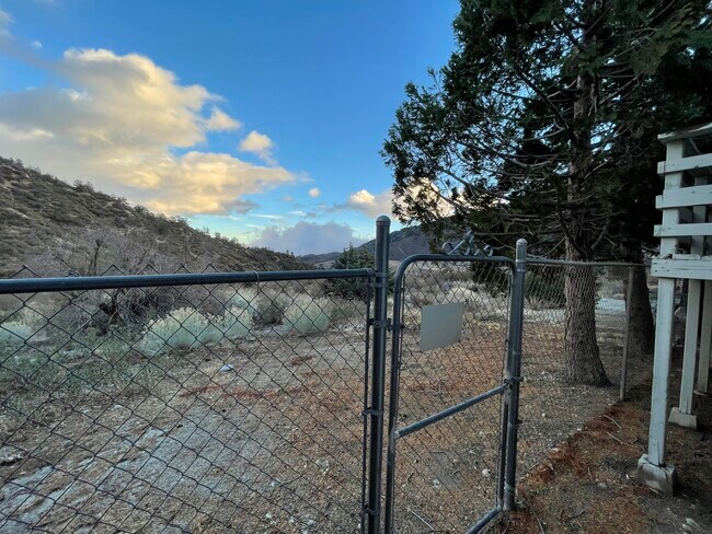 Building Photo - 928 Hemming Way