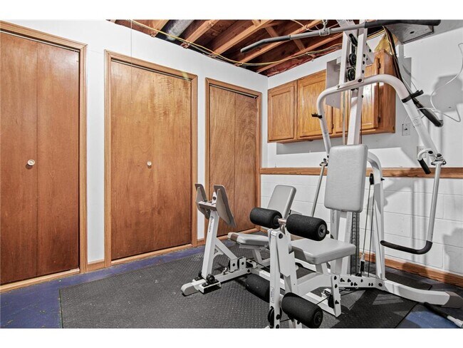 Building Photo - 8481 142nd St Ct