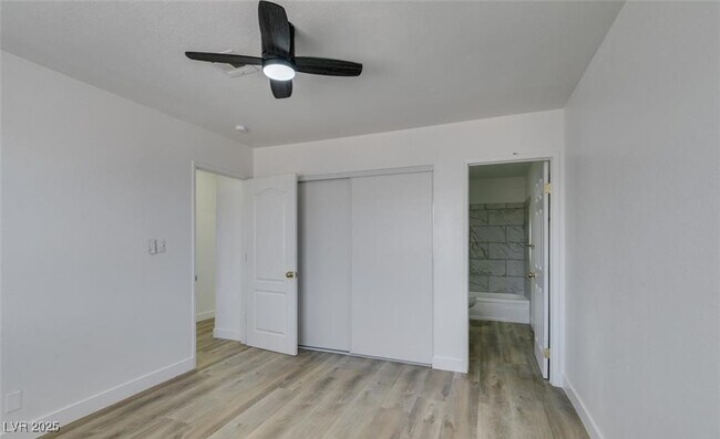 Building Photo - 6932 Kilgore Dr