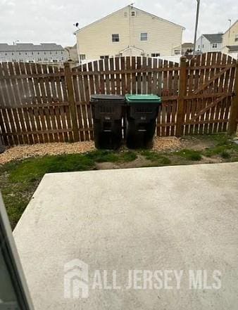 Building Photo - 7 Logan Ct