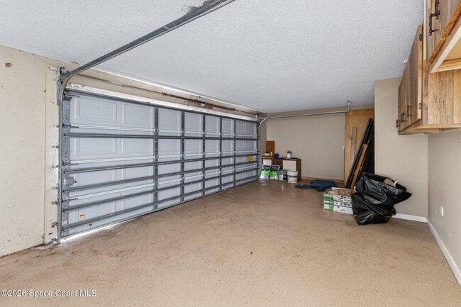 Building Photo - 352 Jacaranda Ave NW