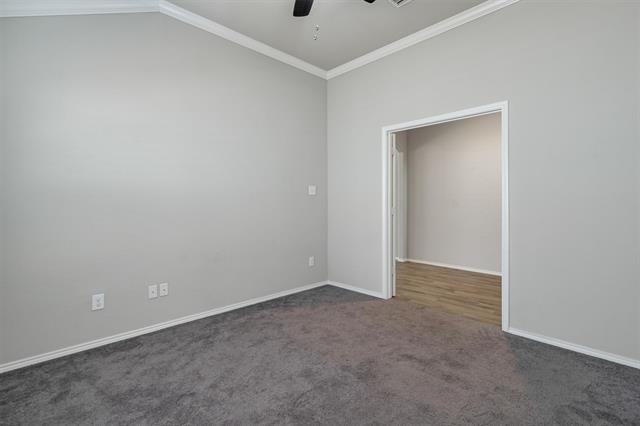 Building Photo - 4080 Serene Dr