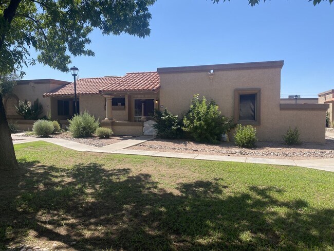 Building Photo - 97 N Cooper Rd