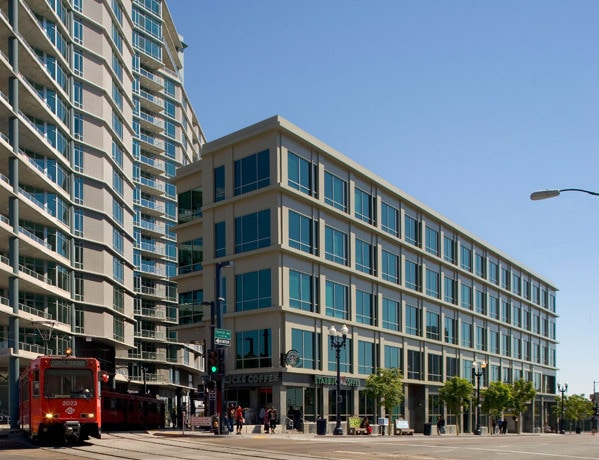 Building Exterior - 1080 Park Blvd