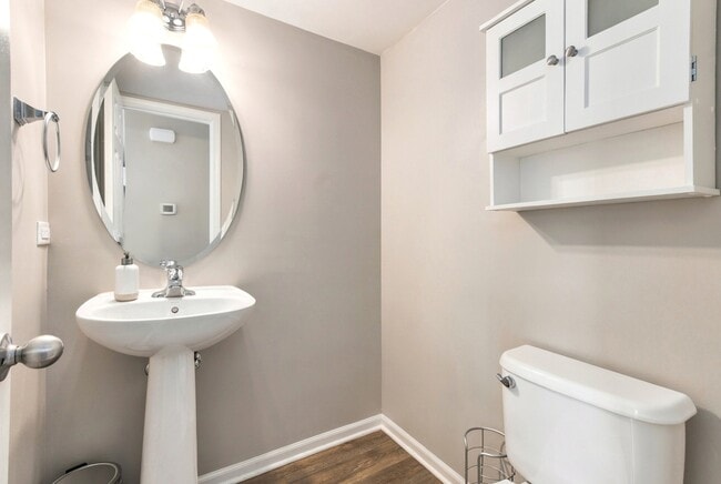 Building Photo - 24615 Patriot Square Dr S