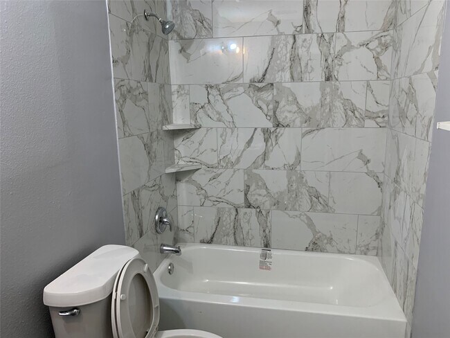 Building Photo - 7022 Harpers Dr