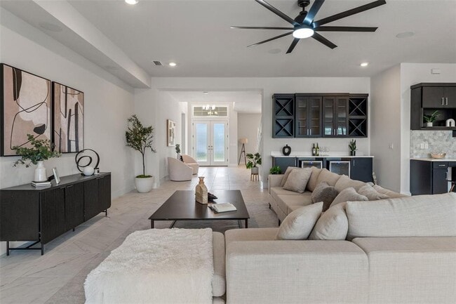 Building Photo - 8541 Ivy Stark Blvd