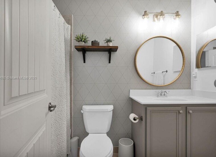 Building Photo - 8986 SW 214th Ter