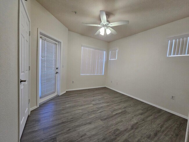 Building Photo - 18416 N Cave Creek Rd