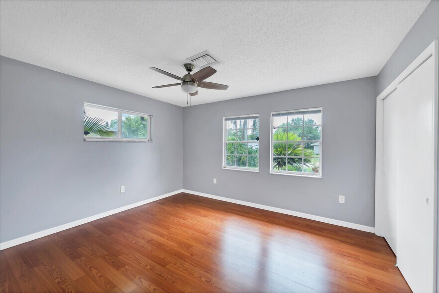 Building Photo - 3605 Egerton Cir