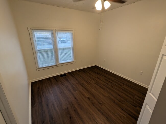 Building Photo - 2915 Winter Lake Rd