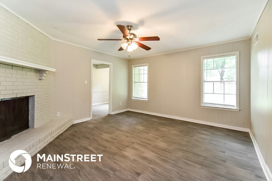 Building Photo - 3571 Castleman St