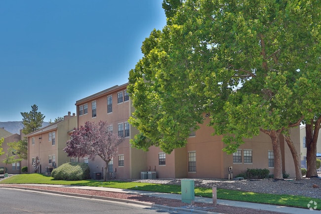 Building Photo - La Mesa Apartments