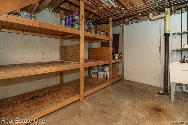Building Photo - 1147 Tienken Ct