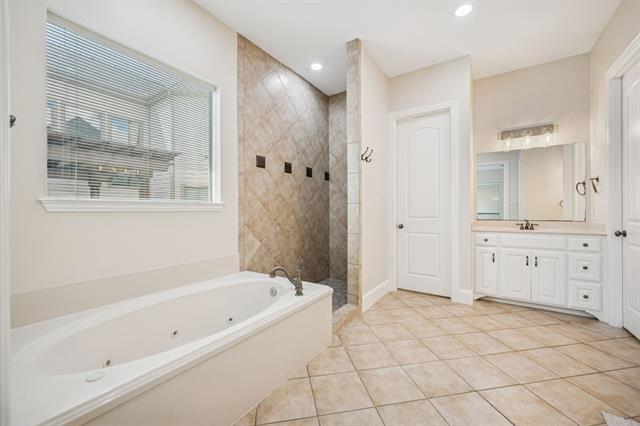 Building Photo - 7905 Texian Trail